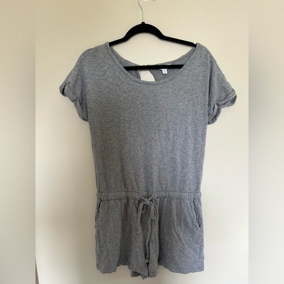 Time and Tru grey comfy romper size small - Picture 1 of 2
